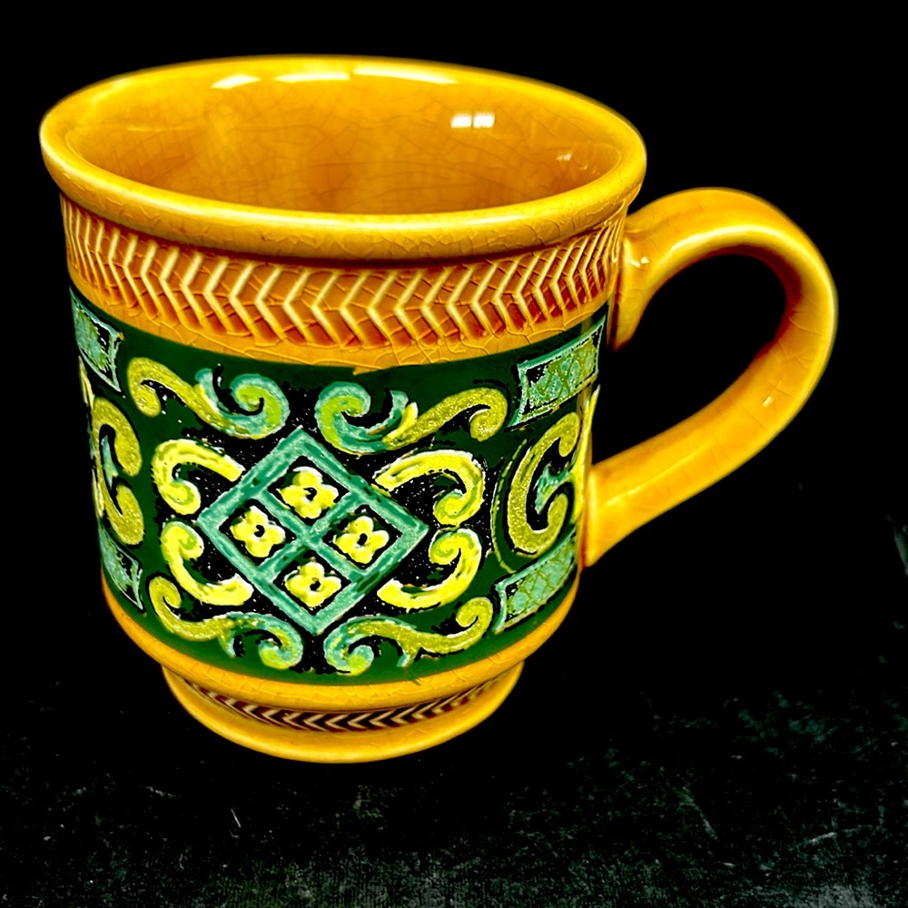 Vintage glazed ceramic retro design mug by SADLER made in England